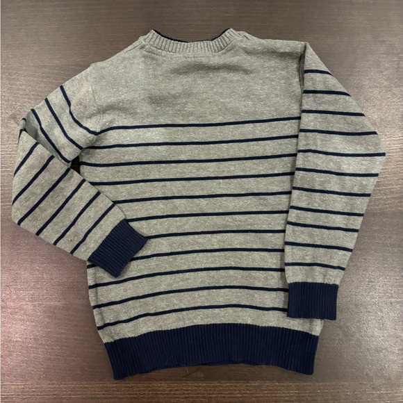 Lot of light sweaters - 4-5 years old (104-110) - Picture 10 of 13